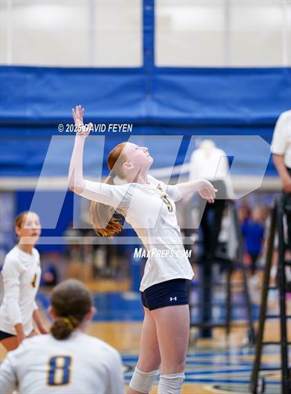 Thumbnail 2 in JV: Kettle Moraine vs West Bend West (Waukesha West GVB JV1 Invitational) photogallery.