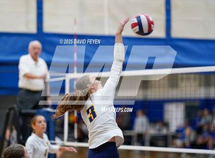 Thumbnail 3 in JV: Kettle Moraine vs West Bend West (Waukesha West GVB JV1 Invitational) photogallery.