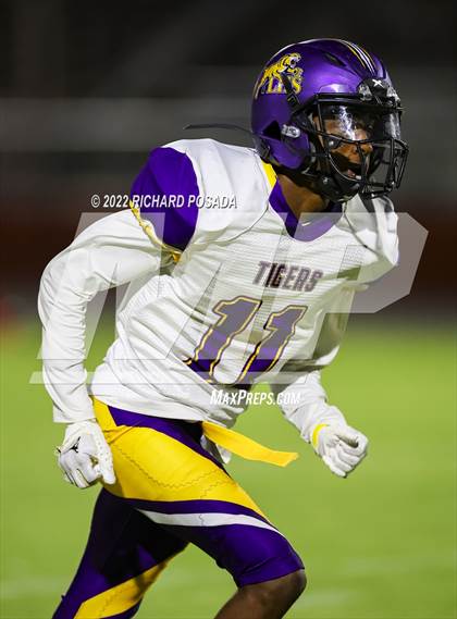 Thumbnail 2 in Lemoore @ Selma photogallery.
