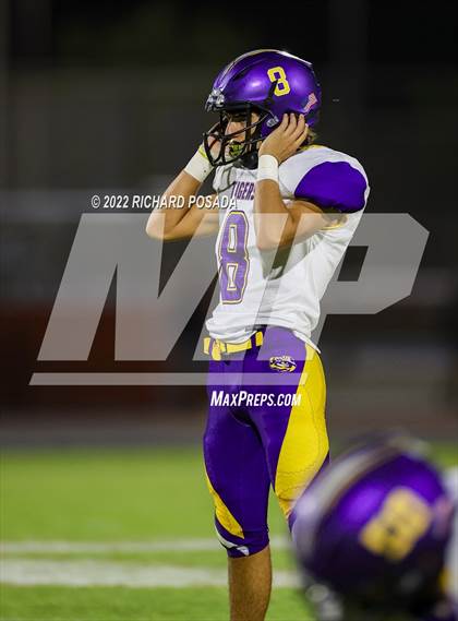 Thumbnail 1 in Lemoore @ Selma photogallery.