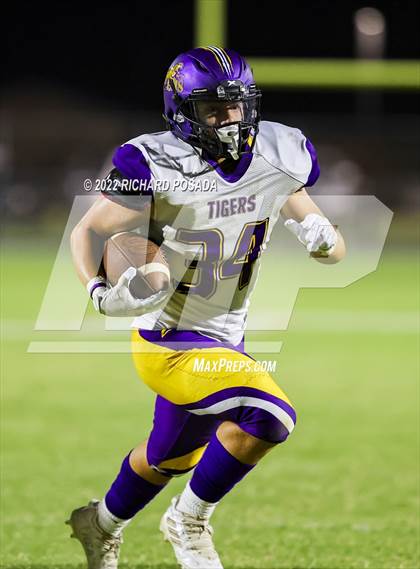 Thumbnail 2 in Lemoore @ Selma photogallery.