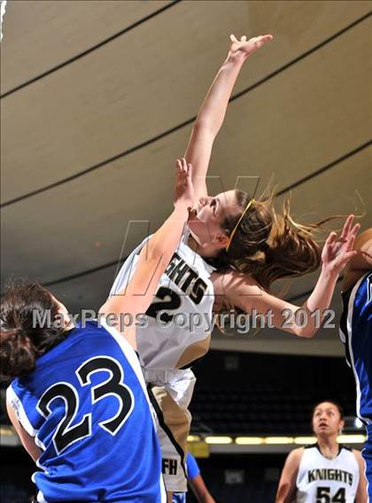 Thumbnail 2 in Norco vs. Foothill (CIF SS D2A Final) photogallery.
