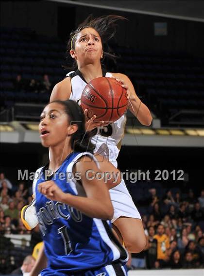 Thumbnail 1 in Norco vs. Foothill (CIF SS D2A Final) photogallery.