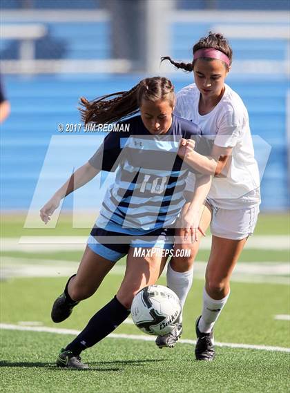 Thumbnail 2 in Cinco Ranch vs. Johnson (Georetown Governor's Cup) photogallery.