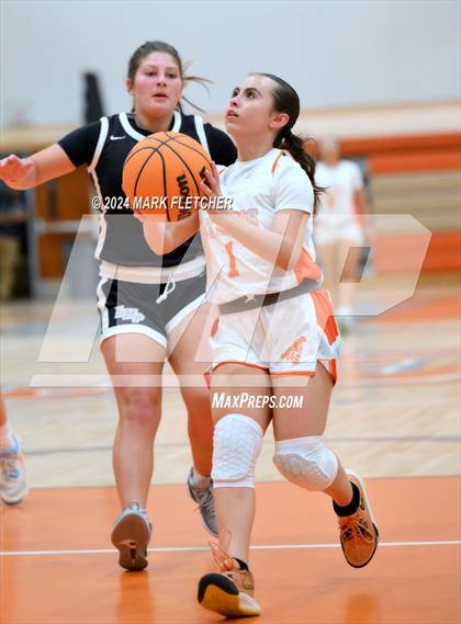 Thumbnail 3 in Lake Mary Prep @ University photogallery.