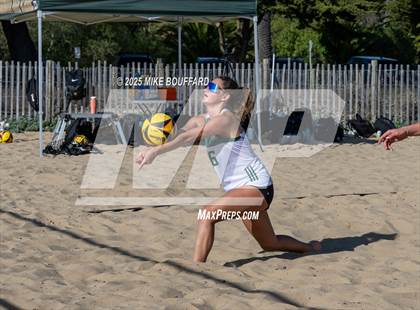 Thumbnail 1 in Buena @ Santa Barbara photogallery.