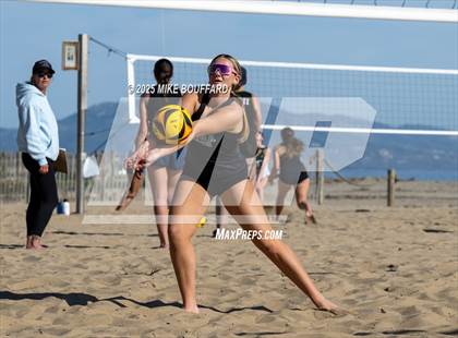 Thumbnail 2 in Buena @ Santa Barbara photogallery.