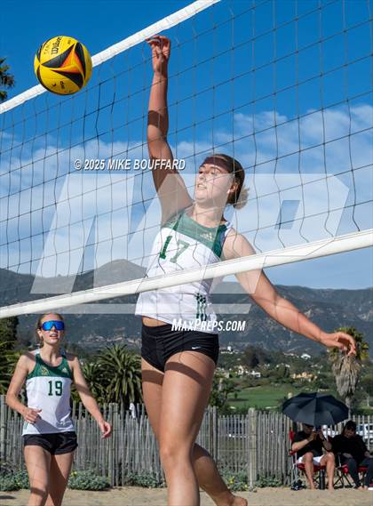 Thumbnail 2 in Buena @ Santa Barbara photogallery.