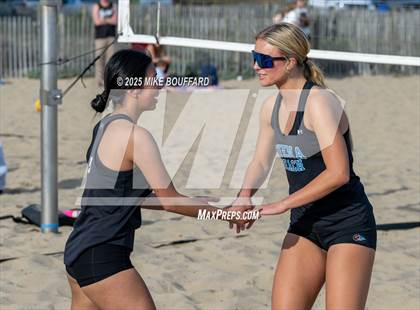 Thumbnail 1 in Buena @ Santa Barbara photogallery.