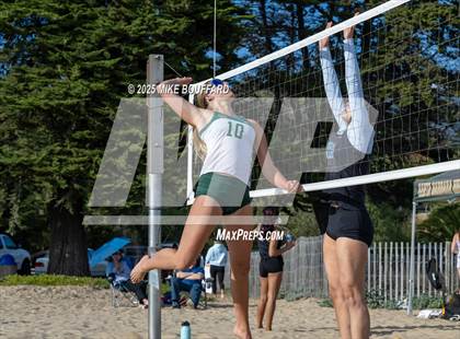 Thumbnail 3 in Buena @ Santa Barbara photogallery.