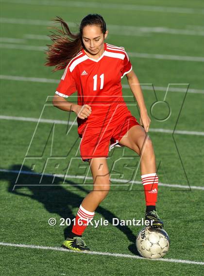 Thumbnail 3 in Carroll vs Lee (National Elite Prep Showcase) photogallery.