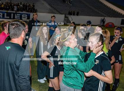 Thumbnail 3 in Pinecrest vs. Myers Park (2 of 2 - NCHSAA 4A Final - Pre-Game, Post-Game, Awards, Group Photos) photogallery.