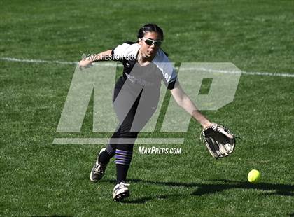 Thumbnail 1 in Vasquez vs. Hart (Alan Dugard Classic) photogallery.