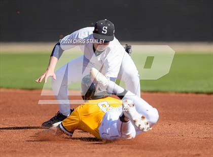 Thumbnail 1 in Green Mountain vs. Sisters (Best of the West) photogallery.