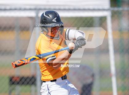 Thumbnail 2 in Green Mountain vs. Sisters (Best of the West) photogallery.