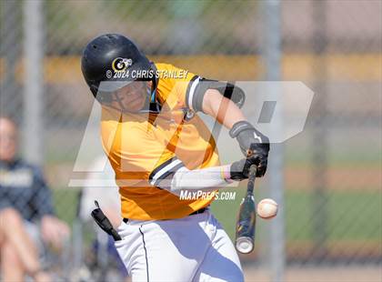 Thumbnail 1 in Green Mountain vs. Sisters (Best of the West) photogallery.