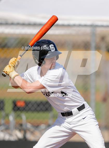 Thumbnail 2 in Green Mountain vs. Sisters (Best of the West) photogallery.