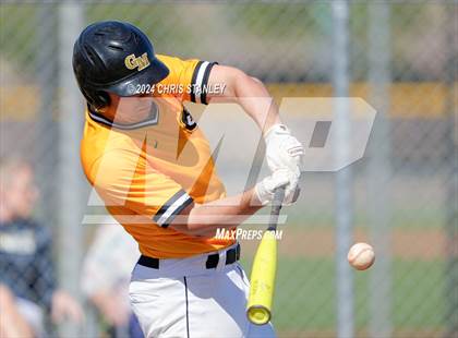 Thumbnail 1 in Green Mountain vs. Sisters (Best of the West) photogallery.