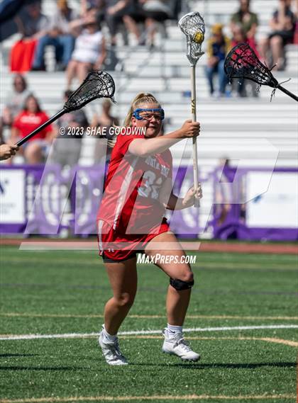 Thumbnail 3 in Mountain Ridge Vs Farmington (UHSAA 6A Semifinal) photogallery.