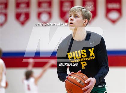 Thumbnail 2 in Pius X @ Millard South photogallery.