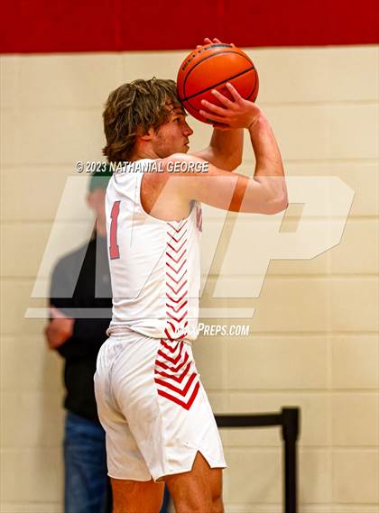 Thumbnail 3 in Pius X @ Millard South photogallery.