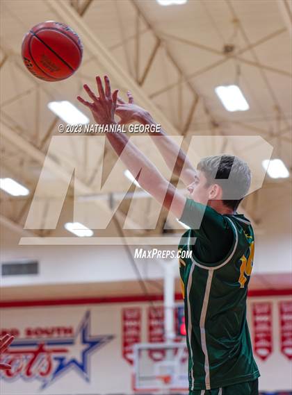 Thumbnail 2 in Pius X @ Millard South photogallery.