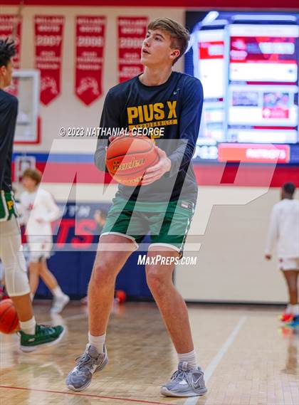 Thumbnail 1 in Pius X @ Millard South photogallery.