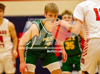 Thumbnail 3 in Pius X @ Millard South photogallery.