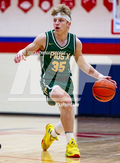 Thumbnail 1 in Pius X @ Millard South photogallery.