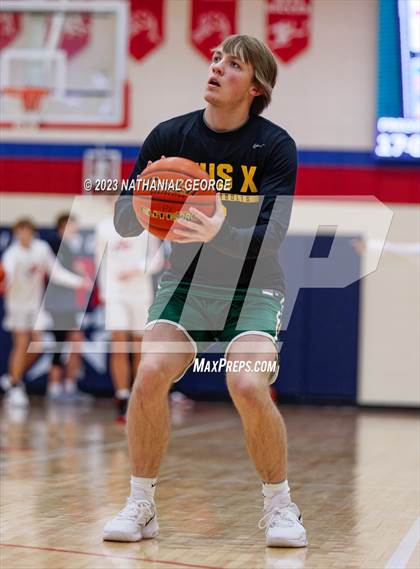 Thumbnail 2 in Pius X @ Millard South photogallery.