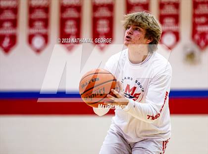 Thumbnail 2 in Pius X @ Millard South photogallery.