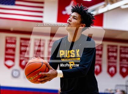 Thumbnail 2 in Pius X @ Millard South photogallery.