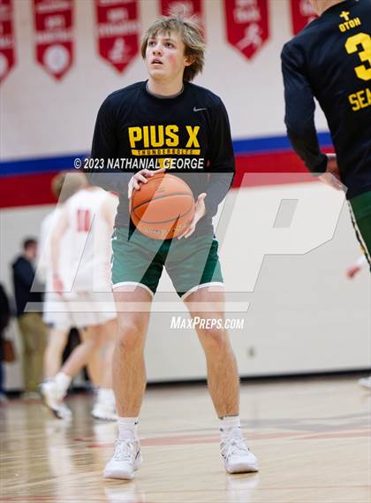Thumbnail 3 in Pius X @ Millard South photogallery.