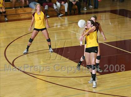 Thumbnail 2 in Las Lomas vs. Campolindo photogallery.