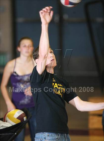 Thumbnail 3 in Las Lomas vs. Campolindo photogallery.