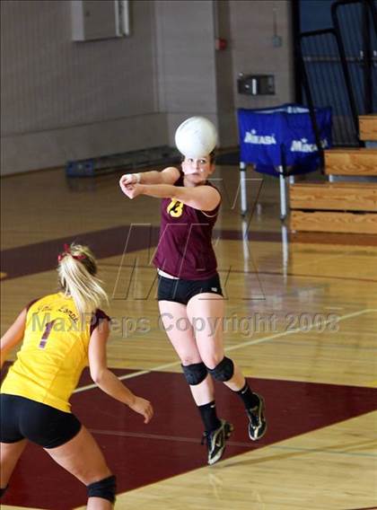 Thumbnail 3 in Las Lomas vs. Campolindo photogallery.