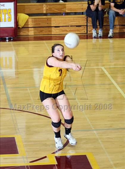 Thumbnail 1 in Las Lomas vs. Campolindo photogallery.