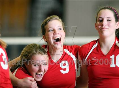 Thumbnail 3 in Las Lomas vs. Campolindo photogallery.