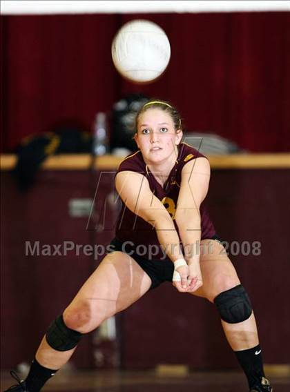 Thumbnail 3 in Las Lomas vs. Campolindo photogallery.