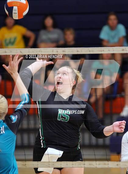 Thumbnail 2 in Reagan @ West Stanly photogallery.