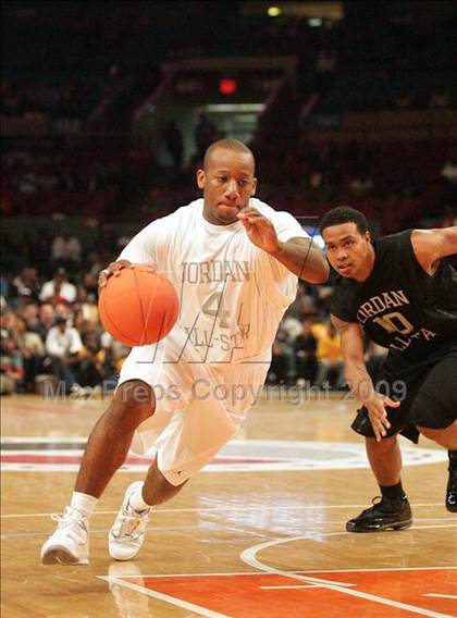 Thumbnail 2 in 2009 Jordan Brand Classic @ Madison Square Garden photogallery.