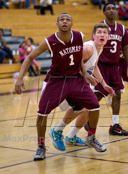 Thumbnail 2 in Natomas vs Center @ Whitney Classic photogallery.