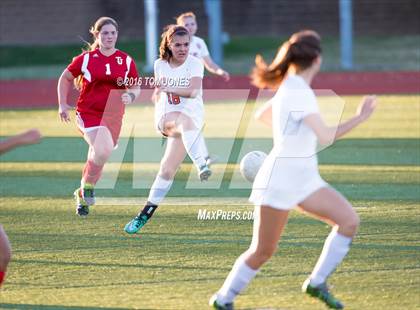 Thumbnail 2 in Jefferson vs Auburn Mountainview photogallery.