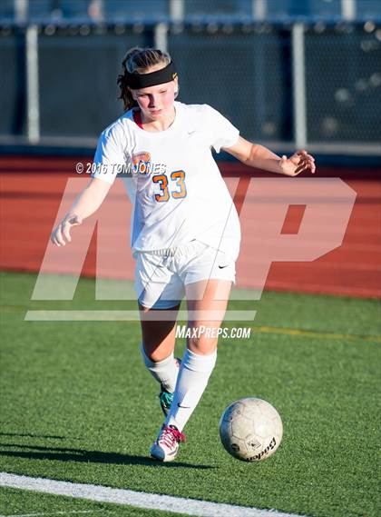 Thumbnail 2 in Jefferson vs Auburn Mountainview photogallery.