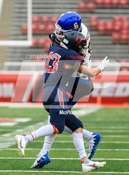 Thumbnail 1 in Springville vs. Orem (UHSAA 5A Semifinal) photogallery.