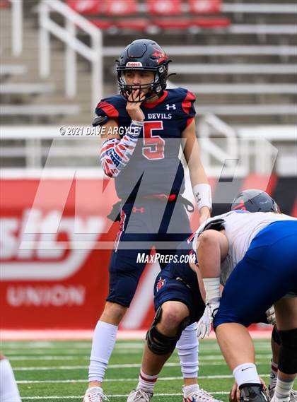 Thumbnail 3 in Springville vs. Orem (UHSAA 5A Semifinal) photogallery.