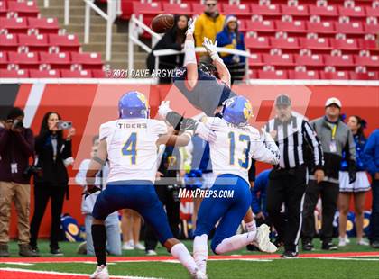 Thumbnail 3 in Springville vs. Orem (UHSAA 5A Semifinal) photogallery.