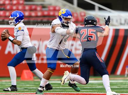 Thumbnail 1 in Springville vs. Orem (UHSAA 5A Semifinal) photogallery.