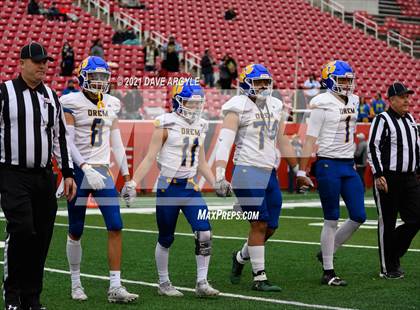 Thumbnail 1 in Springville vs. Orem (UHSAA 5A Semifinal) photogallery.