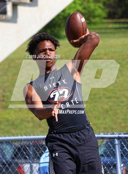 Thumbnail 1 in Elite3 7v7 Showcase  photogallery.